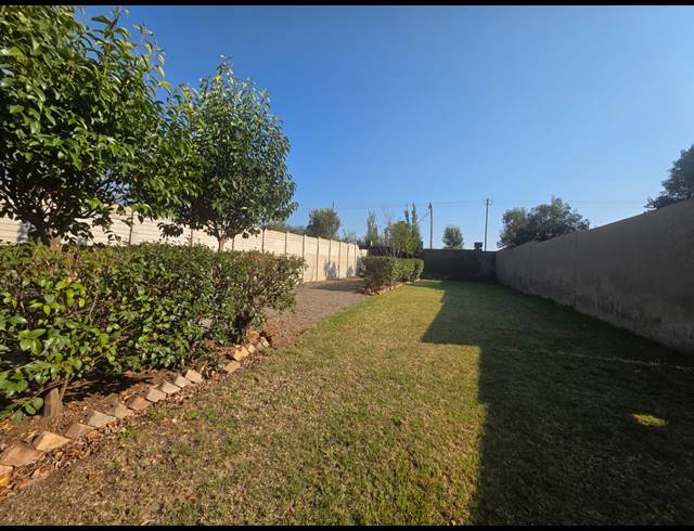3 BEDROOM TOWNHOUSE TO LET IN KAALPLAATS